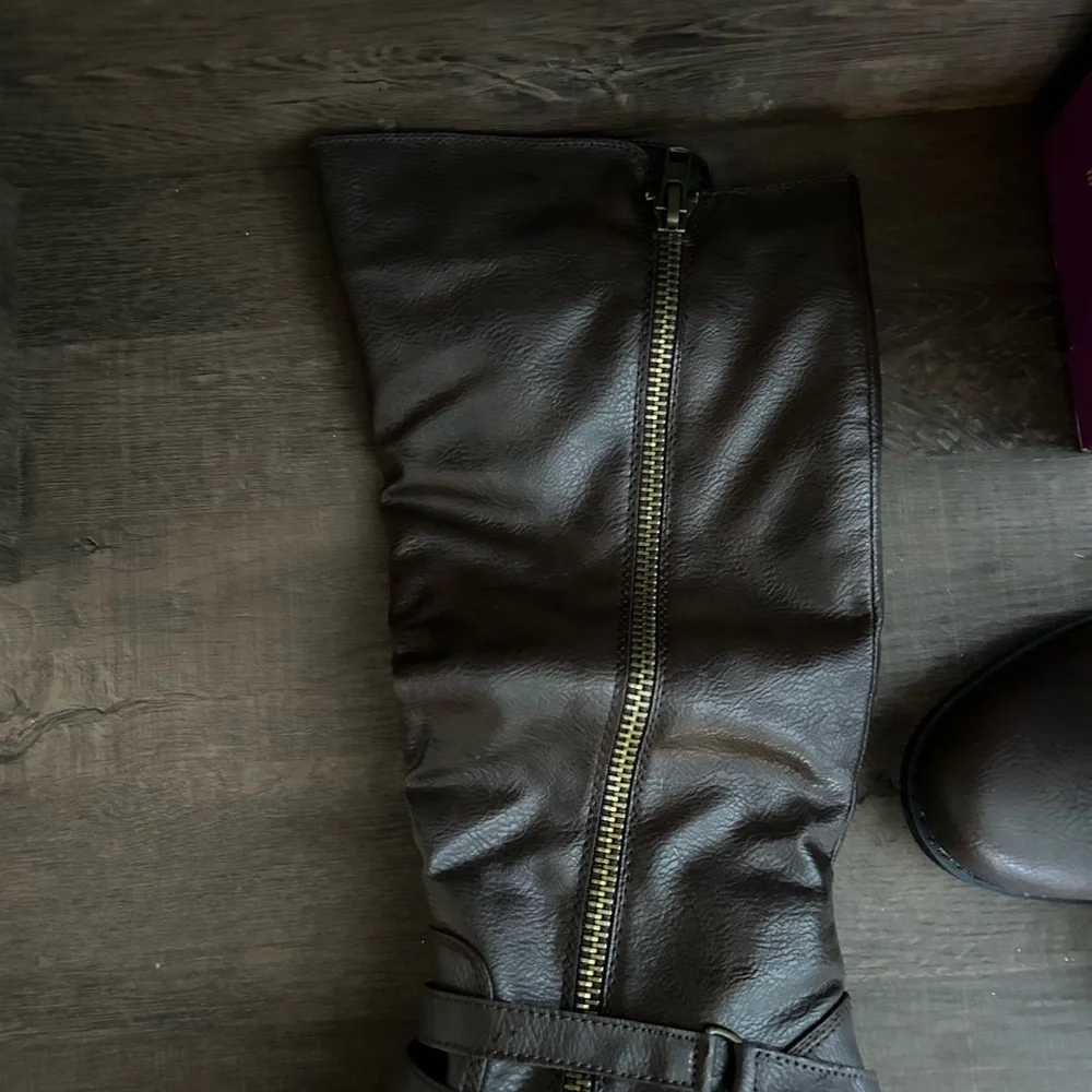 NIB Rampage Idella Brown Tall Boots Riding Zipper 9 New